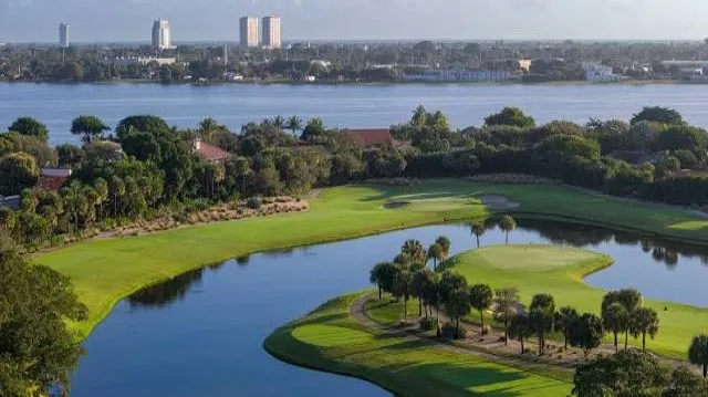 DUTCHMAN´S PIPE GOLF CLUB