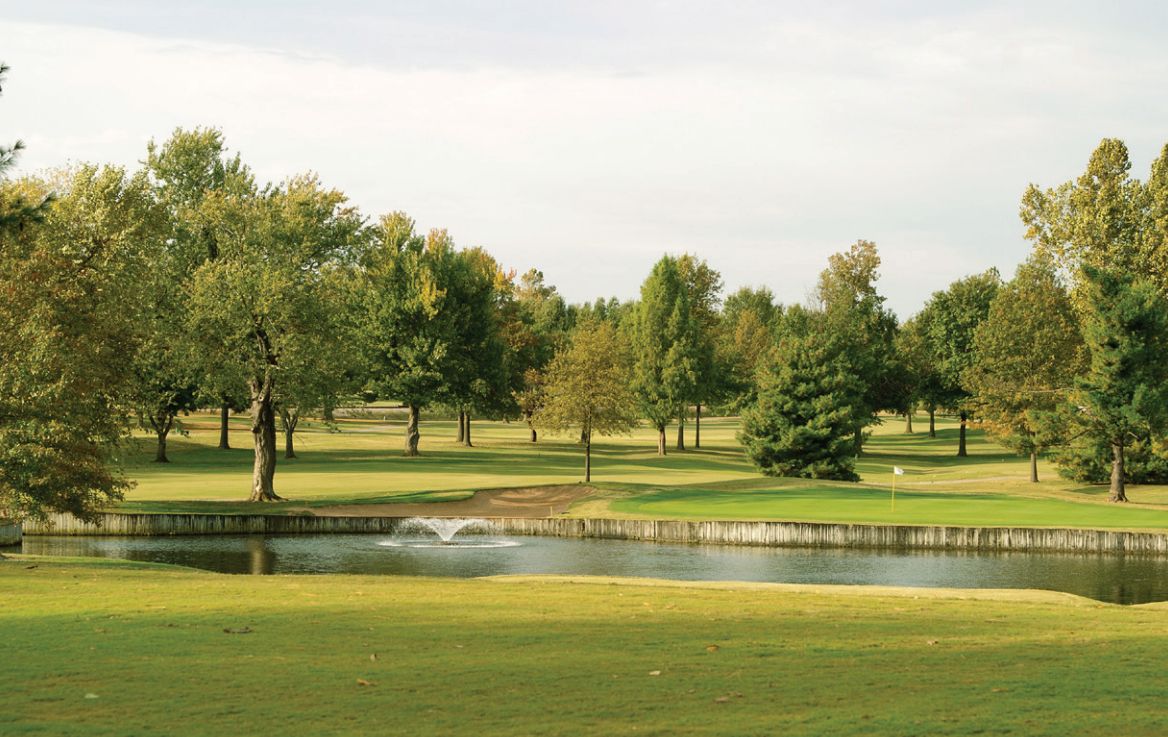 TWIN HILLS GCC - MO