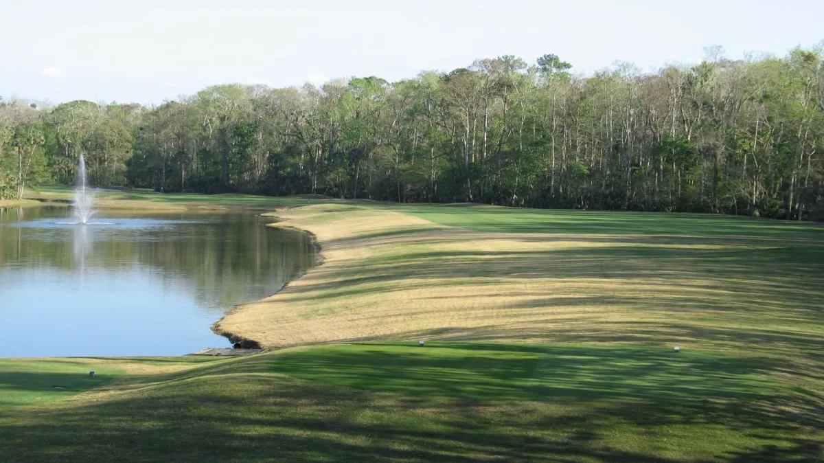 THE LEGACY CLUB AT ALAQUA LAKE