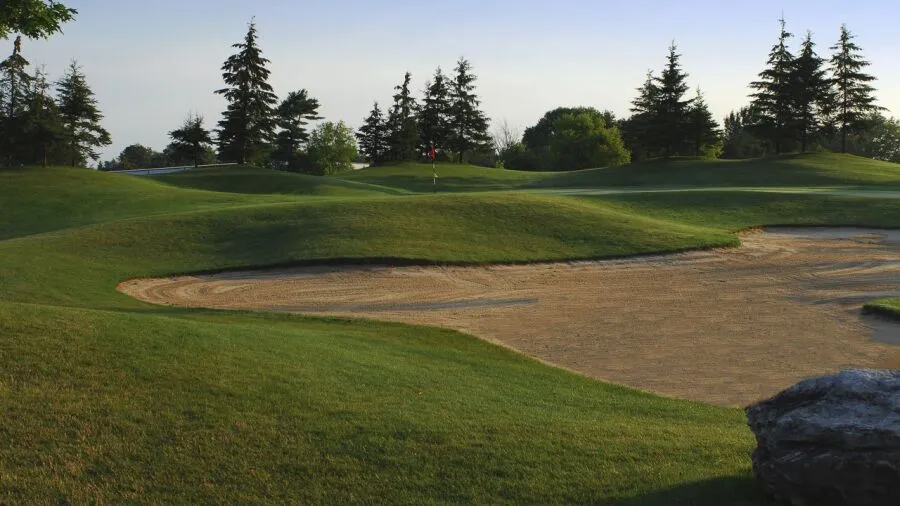 CARLISLE GOLF AND COUTRY CLUB